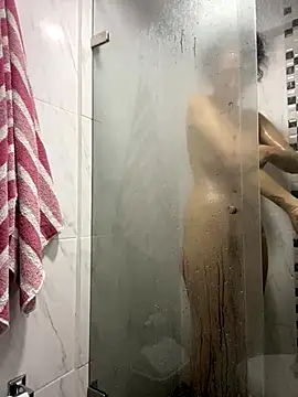 thaliacollins online show from 13, 10, 2025