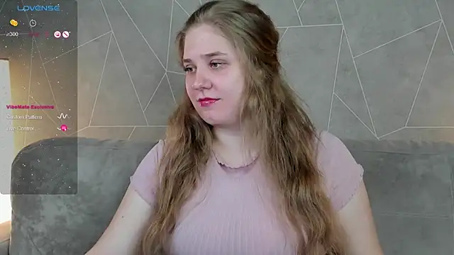 Snapshot of Megan_Violer chatting on 12, 2, 2025 Megan Violer online show from 12, 2, 2025