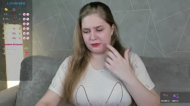 Snapshot of Megan_Violer chatting on 13, 2, 2025 Megan Violer online show from 13, 2, 2025