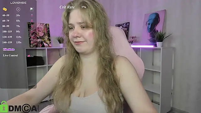 Snapshot of Megan_Violer chatting on 16, 7, 2026 Megan Violer online show from 16, 7, 2026