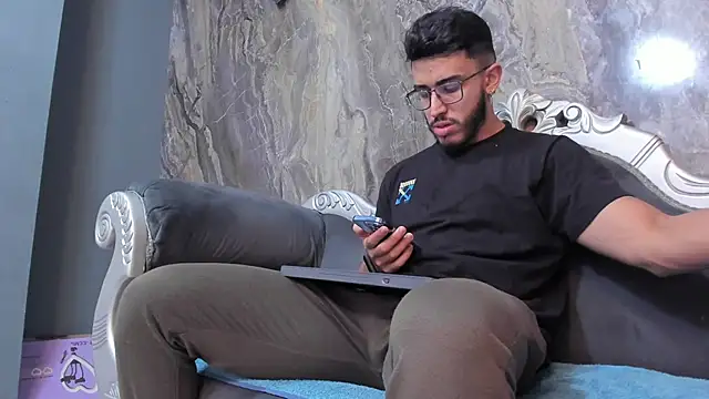 Liam Kleiin online show from 11, 3, 2025