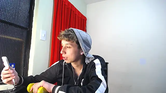 Snapshot of _Thomas_hot_ chatting on 31, 1, 2025 Thomas hot online show from 31, 1, 2025