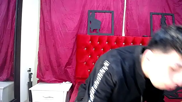 Snapshot of _Thomas_hot_ chatting on 16, 3, 2025 Thomas hot online show from 16, 3, 2025