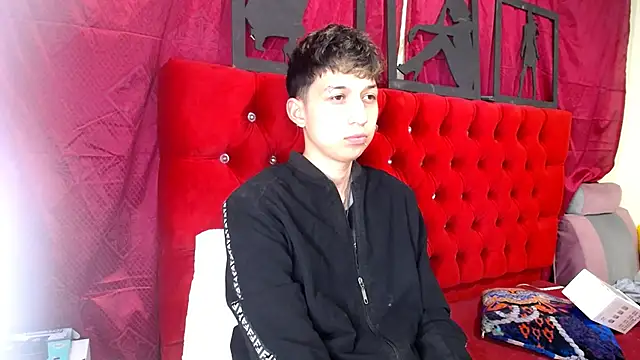 Snapshot of _Thomas_hot_ chatting on 20, 3, 2025 Thomas hot online show from 20, 3, 2025