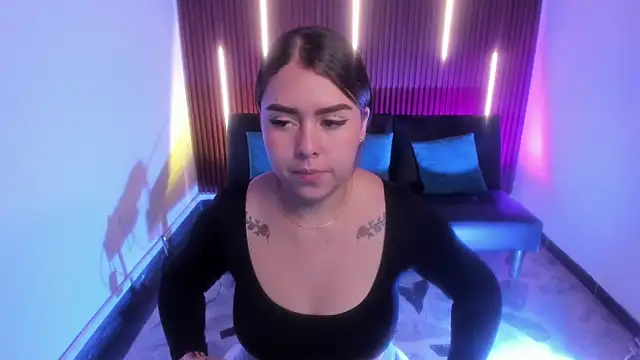 ArianaBaker online show from 3, 12, 2025