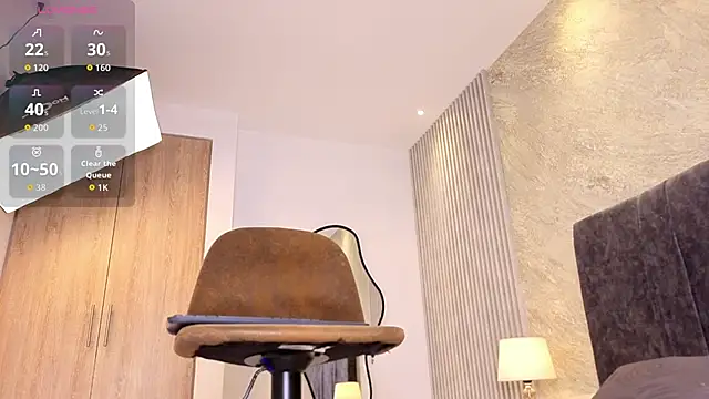 Snapshot of lola__sweetx chatting on 13, 4, 2026 lola sweetx online show from 13, 4, 2026