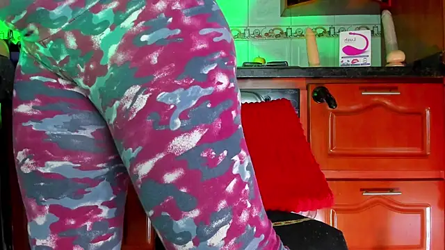 LaureenHills online show from 15, 1, 2025