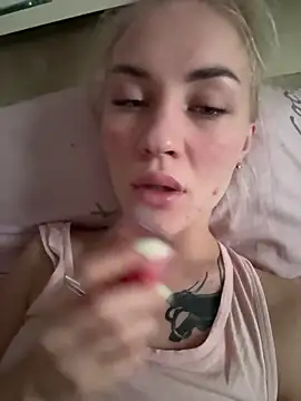 DreamGirl-777 online show from 2, 12, 2025