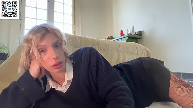 Snapshot of AliceSnowCatt chatting on 24, 4, 2026 AliceSnowCatt online show from 24, 4, 2026
