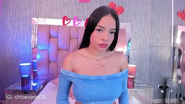 Snapshot of Chloe_evans__ chatting on 25, 9, 2025 Chloe evans online show from 25, 9, 2025