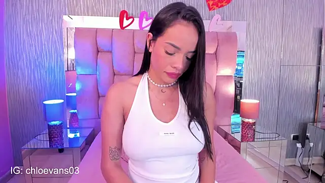 Snapshot of Chloe_evans__ chatting on 26, 9, 2025 Chloe evans online show from 26, 9, 2025