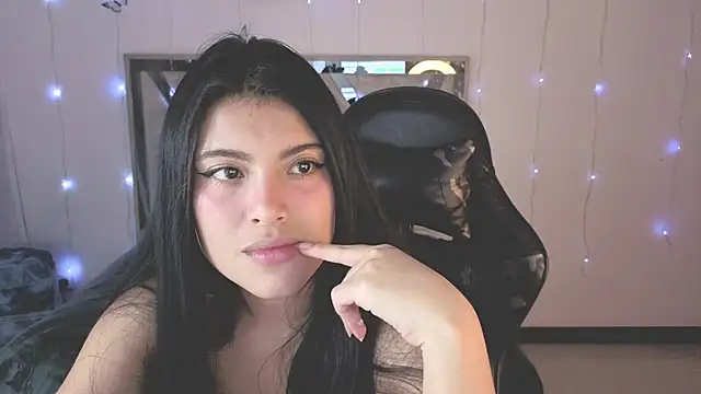 Snapshot of Alfresii_Rivera1 chatting on 5, 12, 2025 Alfresii Rivera1 online show from 5, 12, 2025