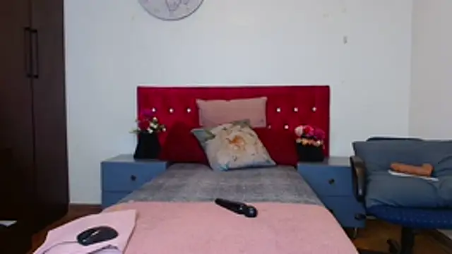 VeryGoodBadGirl1 online show from 14, 7, 2026
