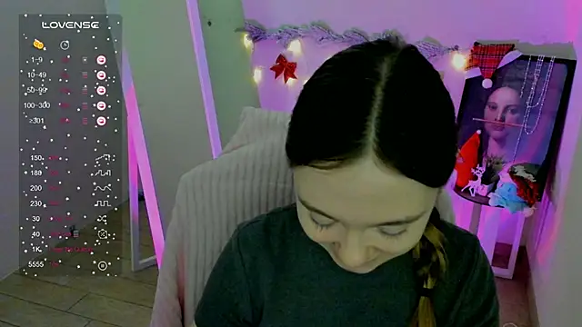 Snapshot of Florence_meow chatting on 13, 12, 2024 Florence meow online show from 13, 12, 2024