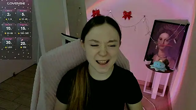 Snapshot of Florence_meow chatting on 6, 2, 2025 Florence meow online show from 6, 2, 2025