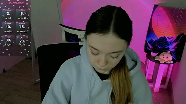 Snapshot of Florence_meow chatting on 21, 2, 2025 Florence meow online show from 21, 2, 2025