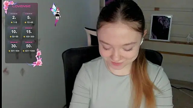 Snapshot of Florence_meow chatting on 2, 3, 2025 Florence meow online show from 2, 3, 2025