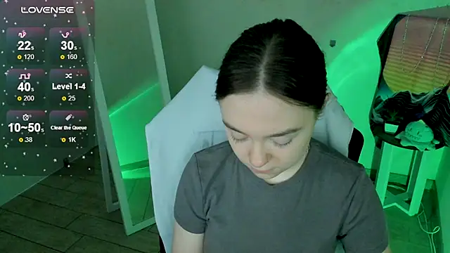 Snapshot of Florence_meow chatting on 3, 10, 2025 Florence meow online show from 3, 10, 2025