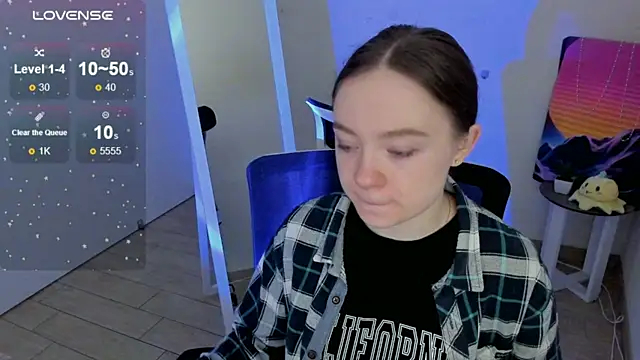 Snapshot of Florence_meow chatting on 18, 10, 2025 Florence meow online show from 18, 10, 2025