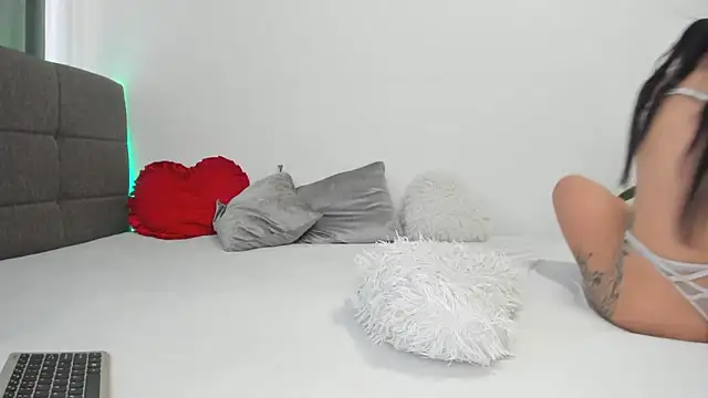 AlenaBay online show from 18, 5, 2026