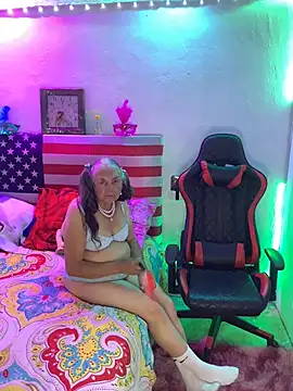 Grandma Mature23 online show from 20, 1, 2025