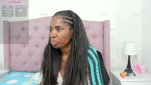 MonicaSchwartz online show from 10, 9, 2025