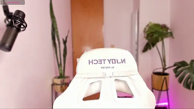 Snapshot of Gingerdoll__ chatting on 26, 1, 2025 Gingerdoll online show from 26, 1, 2025