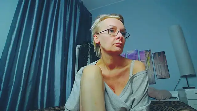 HelgaHimmell online show from 16, 3, 2025