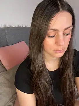 Snapshot of Loella-Rose chatting on 15, 1, 2025 Loella-Rose online show from 15, 1, 2025