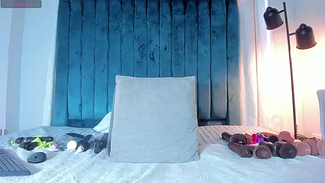 blondehorny69 online show from 21, 11, 2025