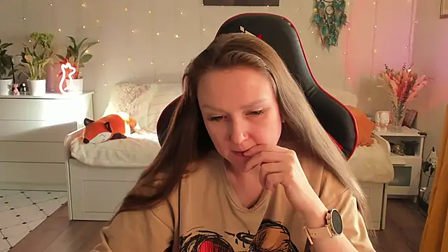 desperatehousewife   online show from 31, 1, 2025