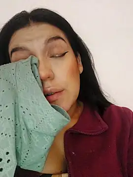 Sophie-hatter online show from 23, 2, 2025