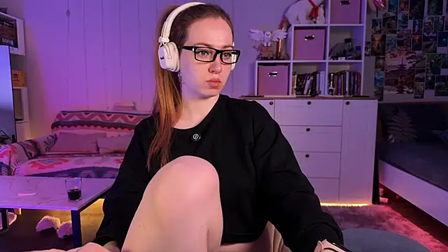 LinaWitch online show from 13, 2, 2026