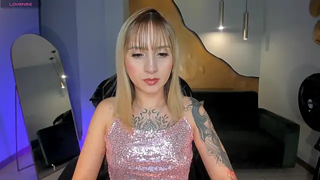 MollySundersX online show from 13, 5, 2026