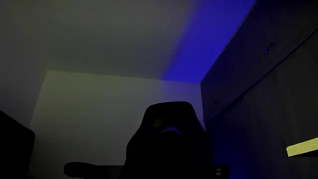 male pussy online show from 24, 11, 2025