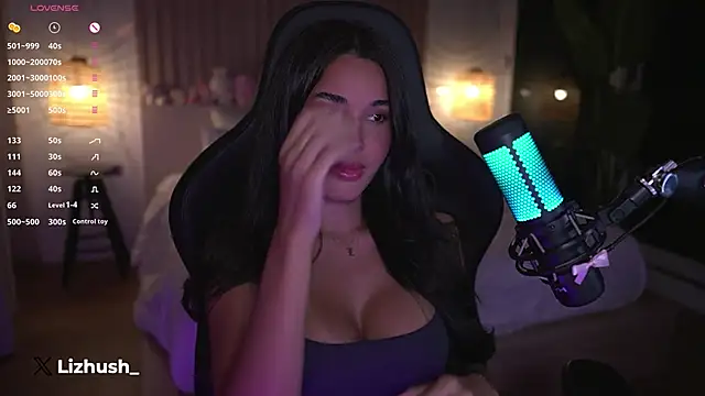 Lizhush  online show from 18, 2, 2025