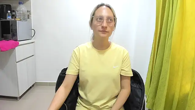 Adele johnsonn1 online show from 22, 12, 2024