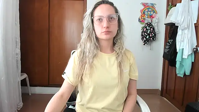 Adele johnsonn1 online show from 14, 10, 2025