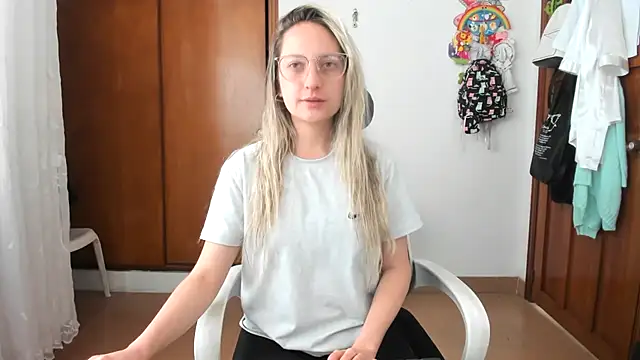 Adele johnsonn1 online show from 15, 10, 2025