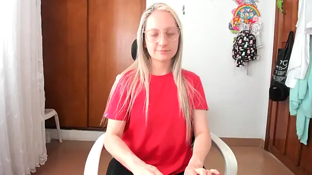 Adele johnsonn1 online show from 3, 11, 2025