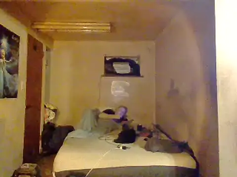 Nightshade7712 online show from 2, 2, 2025