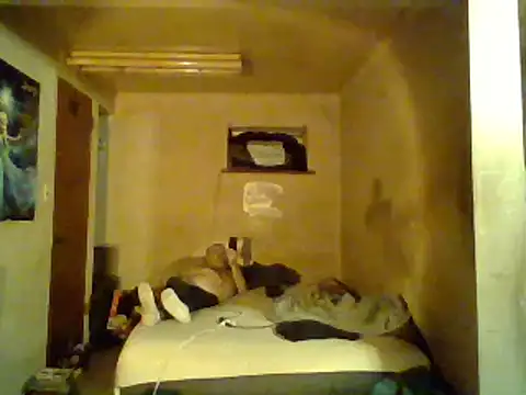 Nightshade7712 online show from 4, 2, 2025