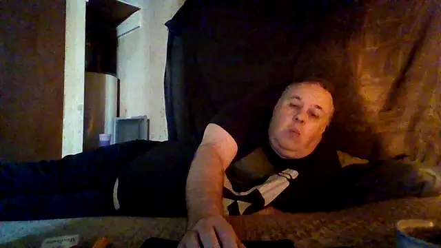 Nightshade7712 online show from 3, 12, 2025