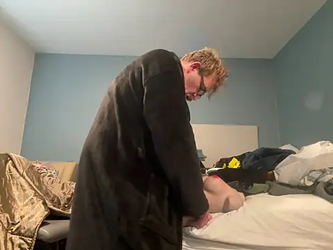 JakTRipr online show from 7, 3, 2025