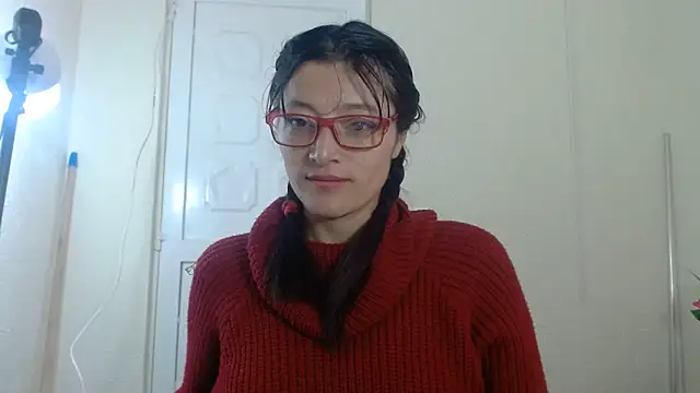 Snapshot of lunazulsj chatting on 19, 6, 2026 lunazulsj online show from 19, 6, 2026