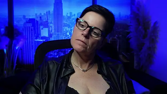 ninarandmann online show from 24, 11, 2025