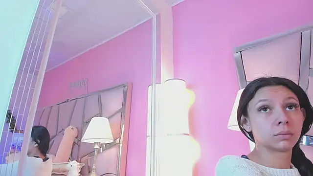 Bonniepark online show from 4, 2, 2025