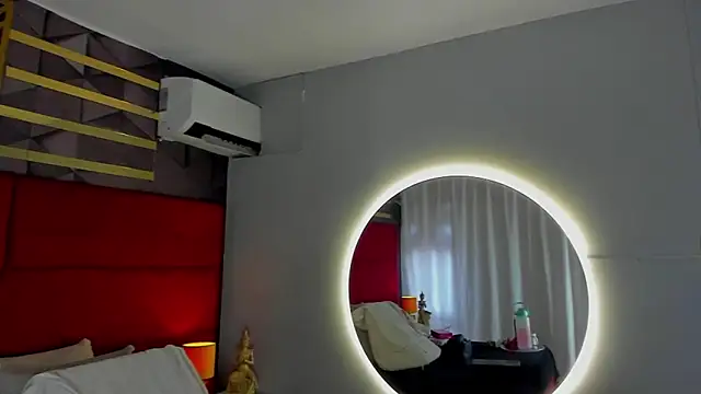 Snapshot of hanny_milf chatting on 8, 5, 2026 hanny milf online show from 8, 5, 2026