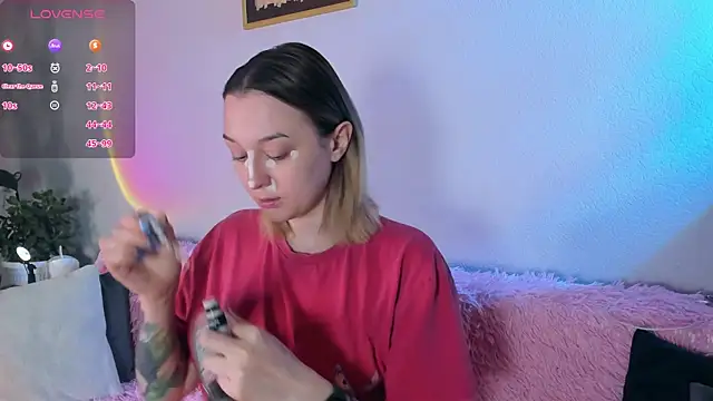 CrystalRey online show from 9, 11, 2025