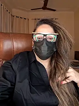 SEXY-Sardarni online show from 11, 9, 2025